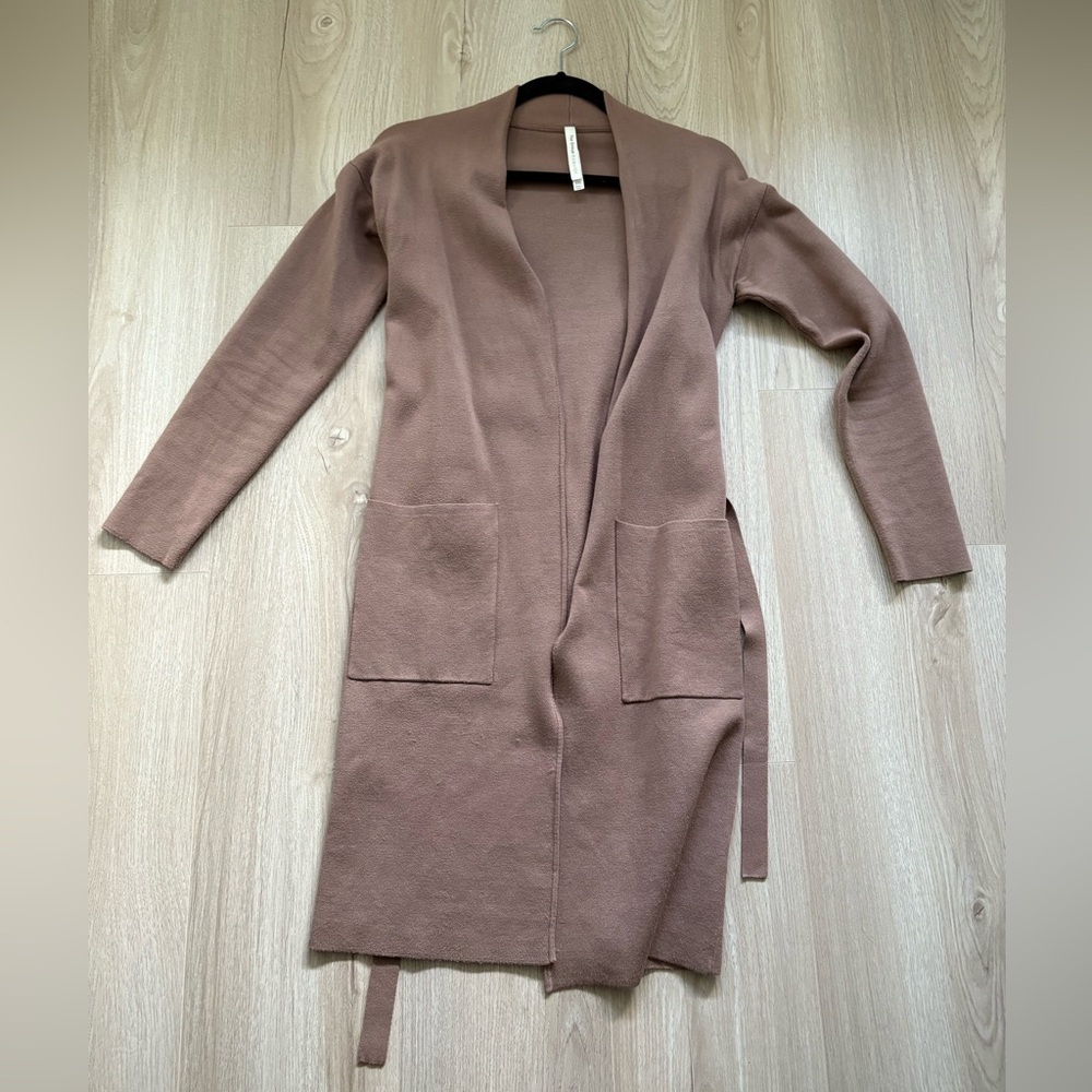 Babaton ty cardigan